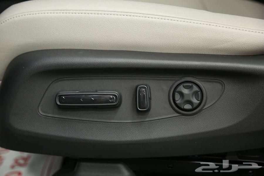 CR-V Touring 2025 من صالح للسيارات حضور راقي63618252947201114
