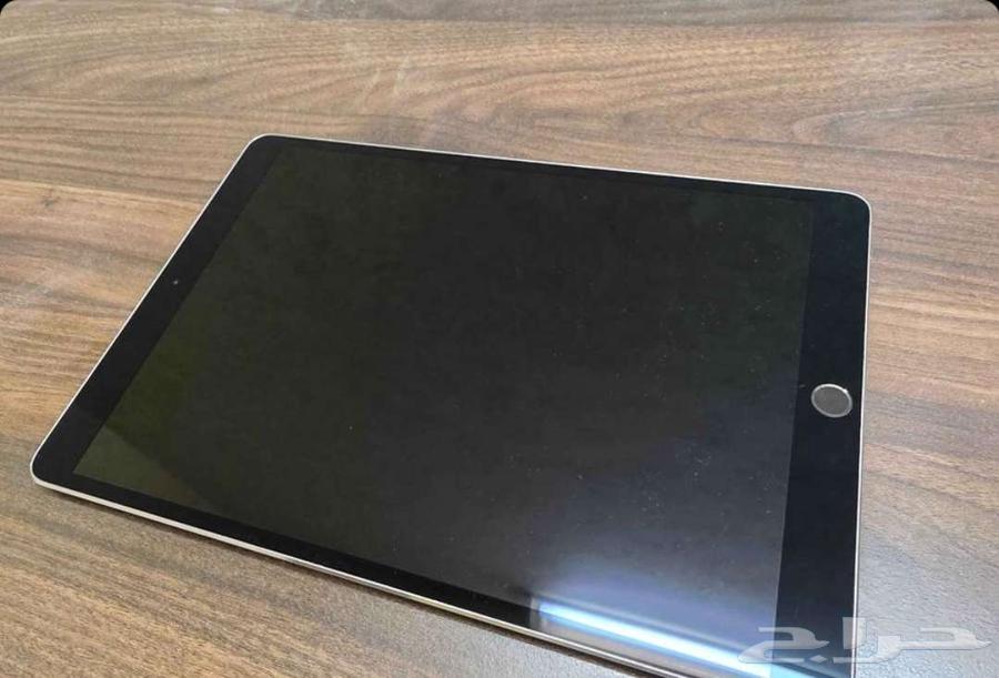 ايباد برو 10.5 64 قيقا نظيف جدا64405250551553111