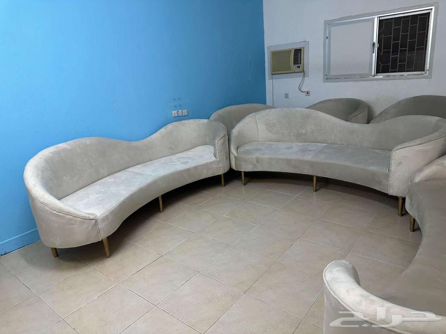 طقم كنب مجلس مكون من 4 قطع باللون البيج نظيف جدا64403425552003110