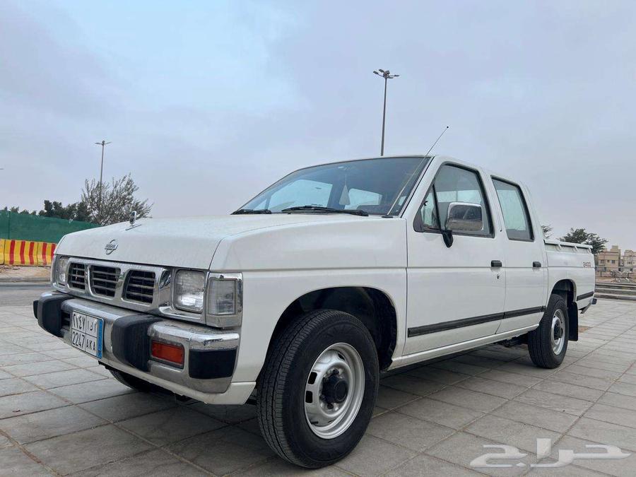 نيسان ددسن مخزن شبه اصفار 199764554732401795110