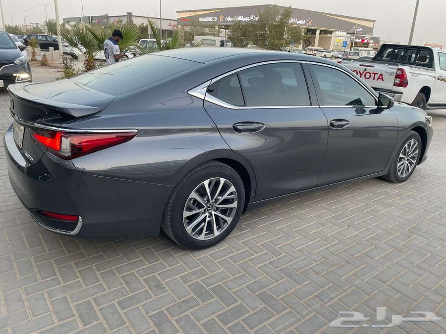 Lexus ES300 Hybrid 2023 Saudi63618167197698113