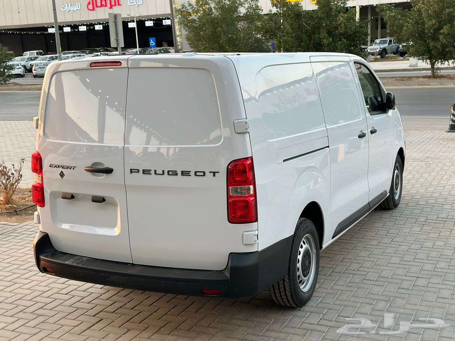 Peugeot Expert Cargo Diesel Turbo Automatic 2025 Installments and Cash63618253107074113