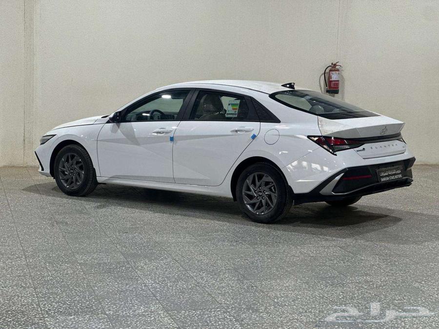 Hyundai Elantra 2.0-Smart 2026 (77900) Strongest Offers63618253348225111