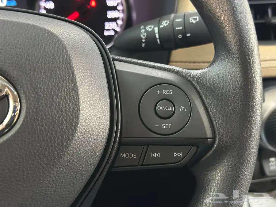 Toyota RAV4 XLE Gasoline 2025 Cash and Installments63618258012418113