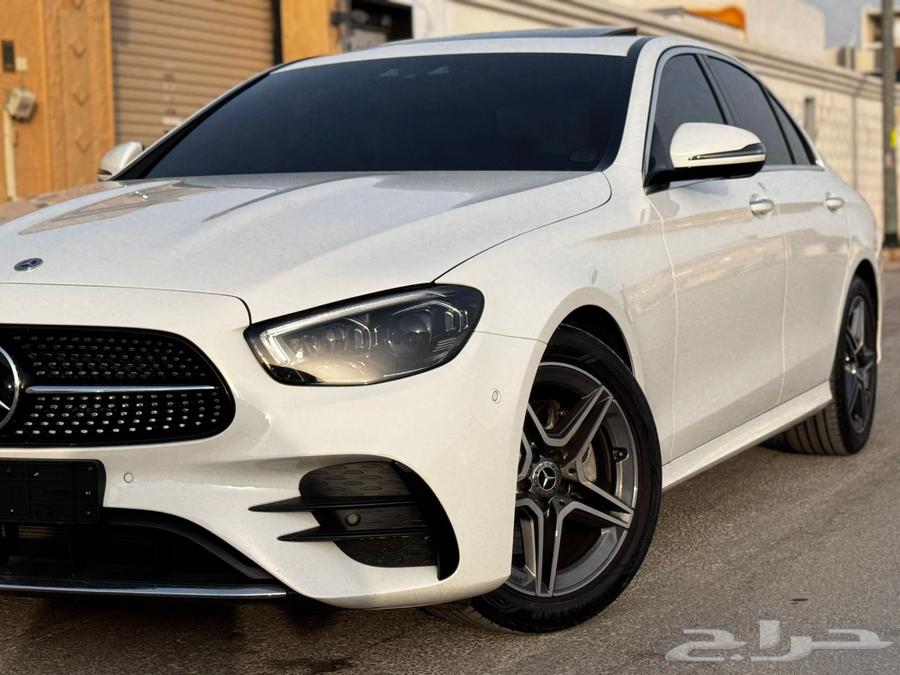 Mercedes E250 AMG 2023 White 14,000 km63618255875457112