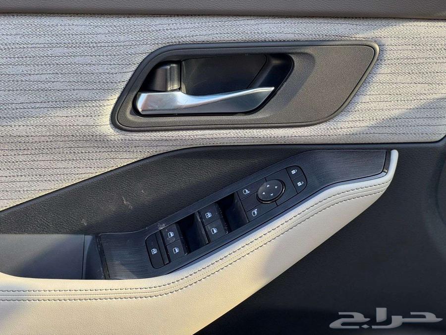 نيسان اكس تريل ستاندر 7 راكب بدون دبل موديل 202464555913572097113