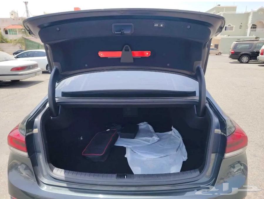 جينيسيس G80 sport edition Twin Power Turbo63618254737922111