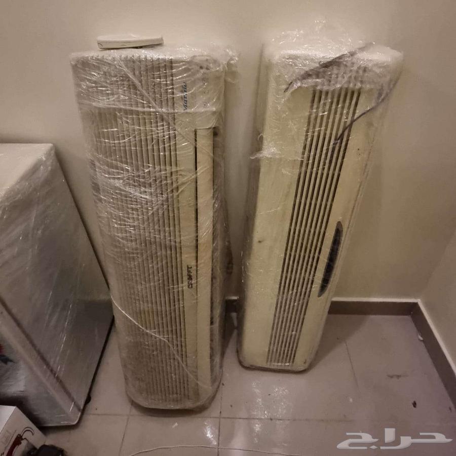 Air conditioners and gas cylinders64403839097089110