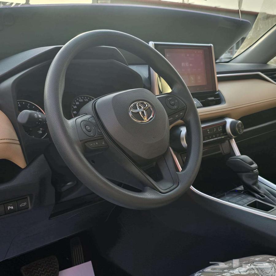 Toyota RAV4 XLE Gasoline Saudi 202563618257543683114