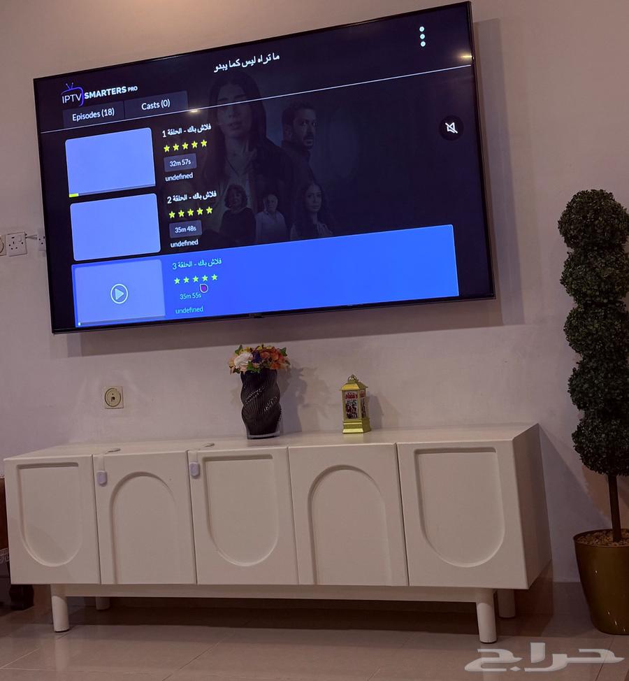 طاوله تلفاز فاخرة64405153236481111