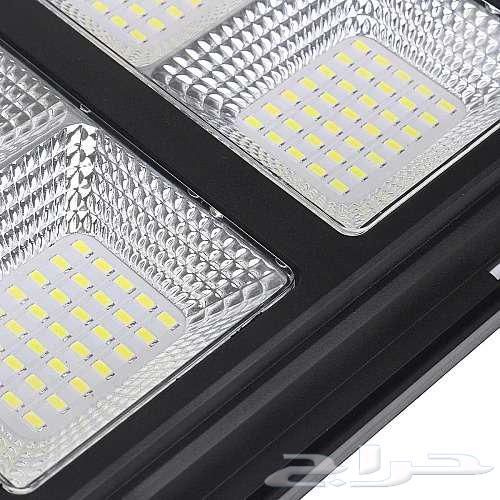 Solar-powered spotlight with excellent quality and two-year warranty64411460314498113