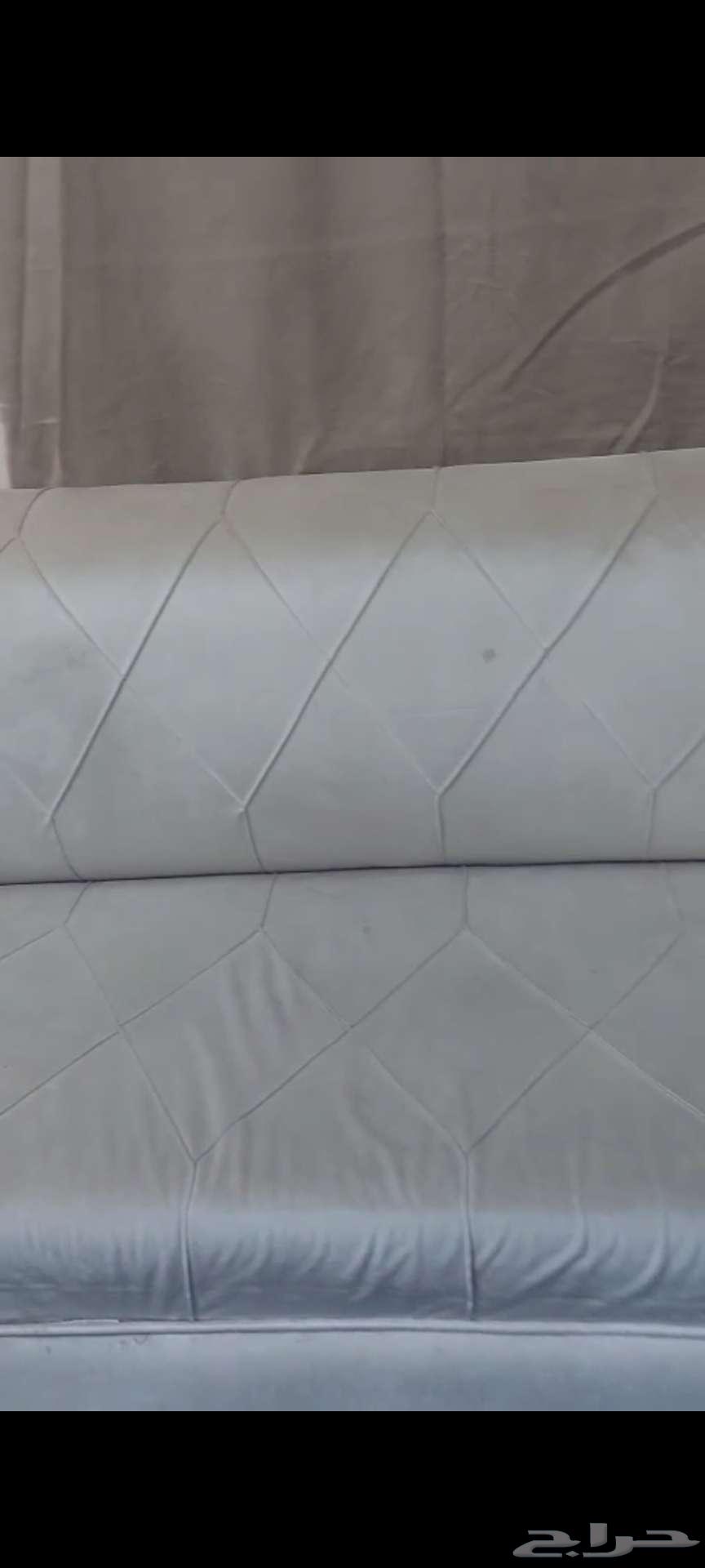 كتب للبيع64412076381443110