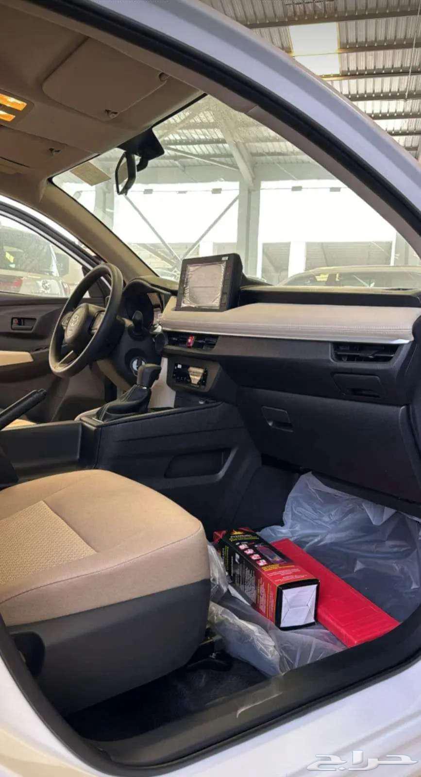 تويوتا يارس Y ستاندر 1500طيس خليجي 2026 - 63500- اقل سعر64562333943043113