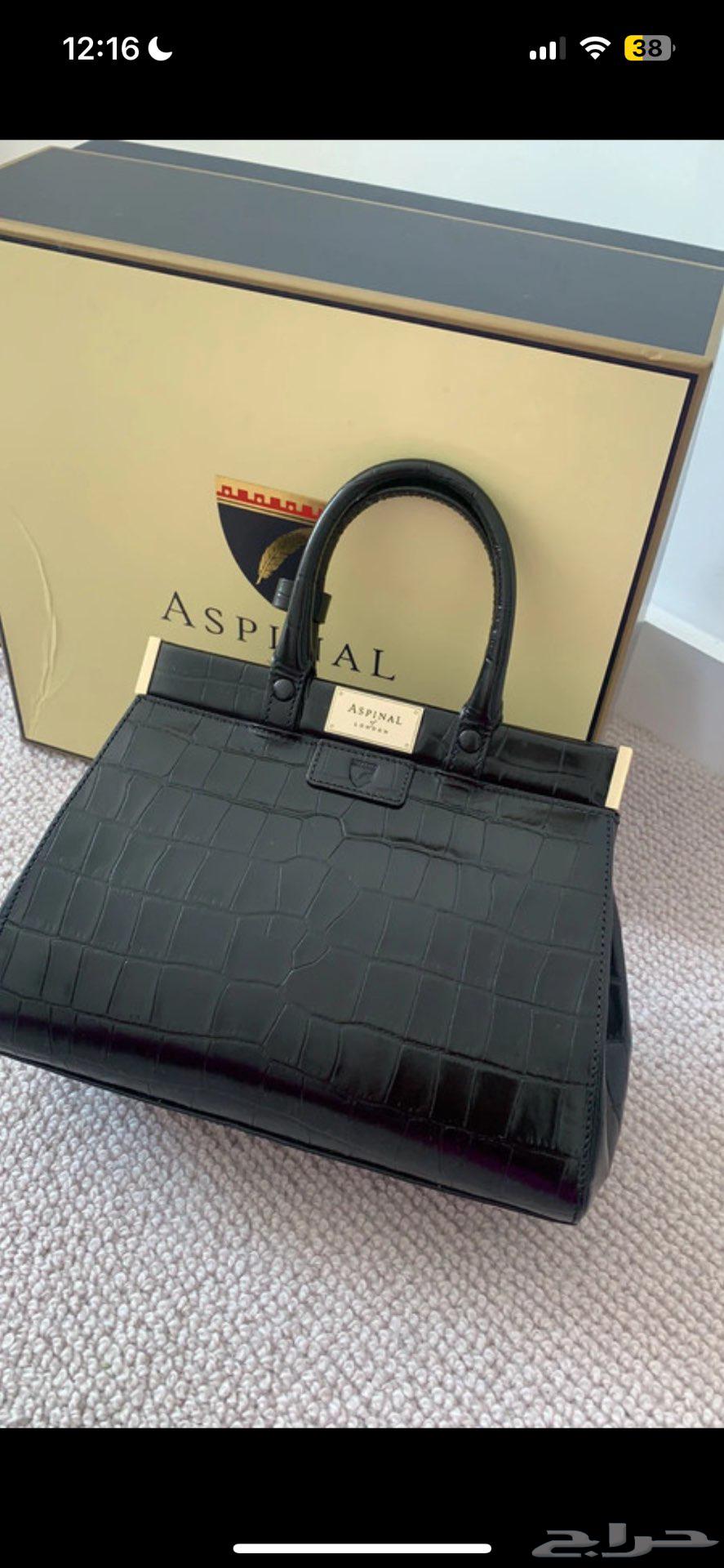 شنطة سوداء ماركة Aspinal of London للبيع بسعر 280064412306146051112