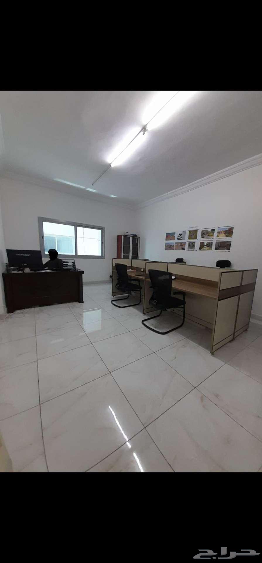 مكتب للتقبيل مع الأثاث64412265160705110