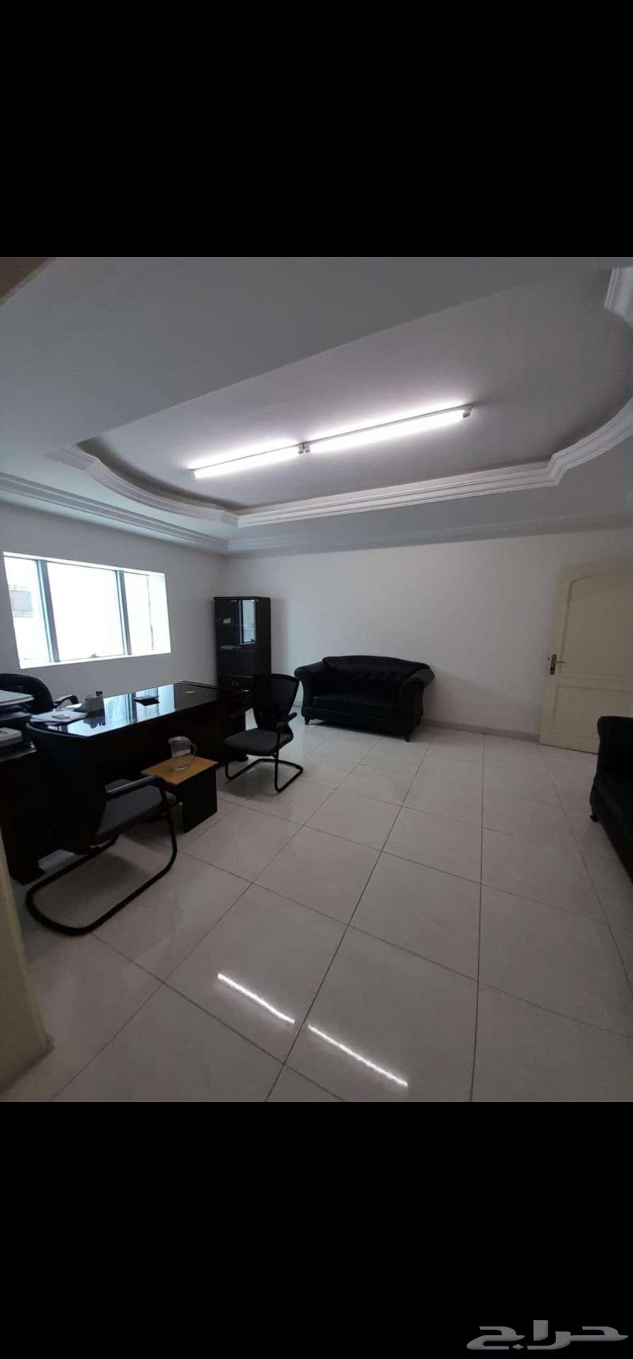 مكتب للتقبيل مع الأثاث64412265160705114