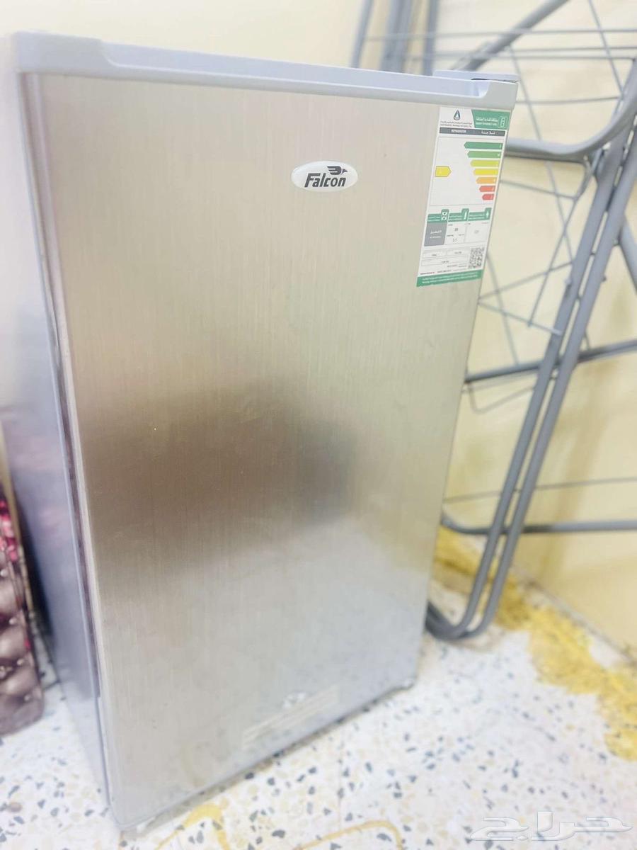 اثاث للبيع _سرير _كومودينه_تلاجة64411821638146112