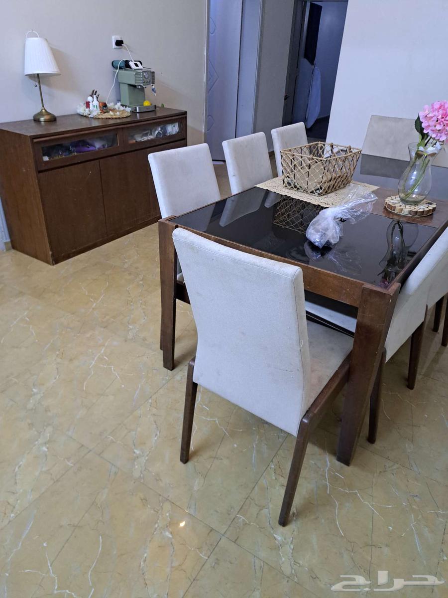 طاولة طعام مع ركن للقهوة للبيع64407210405763110