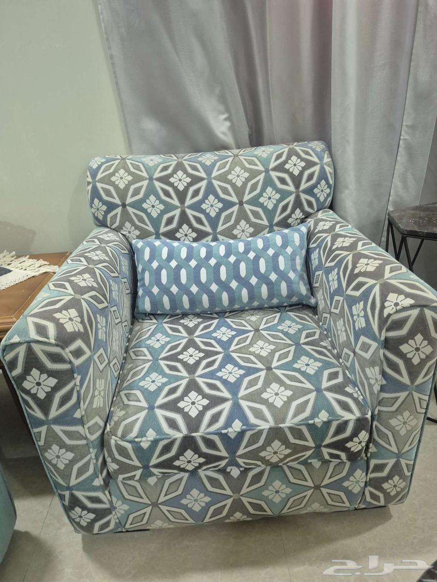 مجلس كنب نضيف للبيع64407852899969113