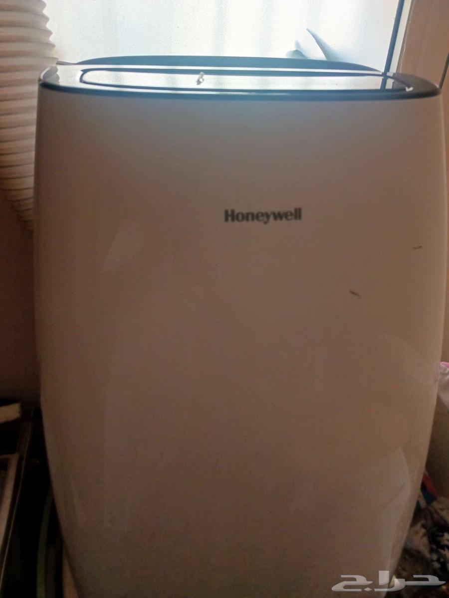 مكيف فريون متنقل 1200واحده للبيع64408441370243112