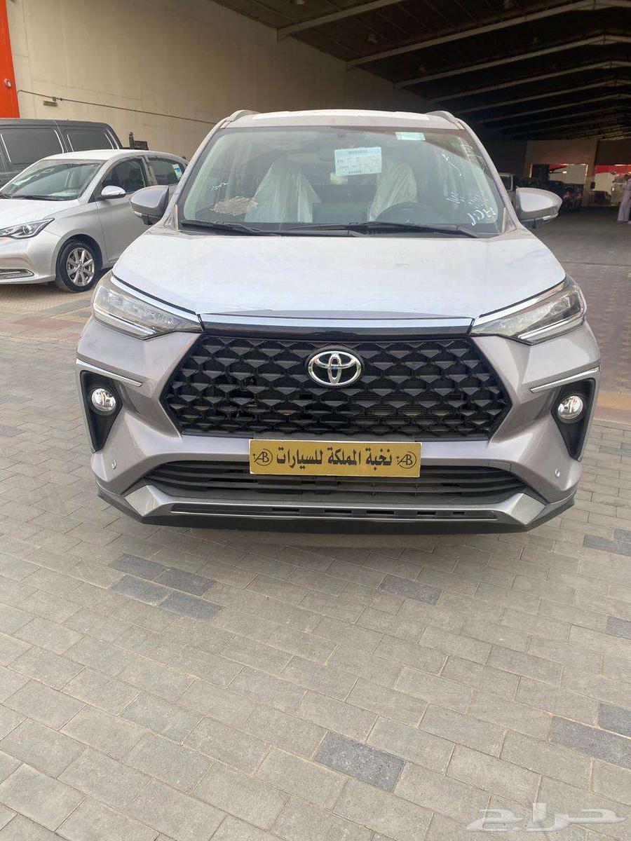 تويوتا فيلوز GLX موديل 2025 اصفار 1.5 كاش واقساط.64565340003201113