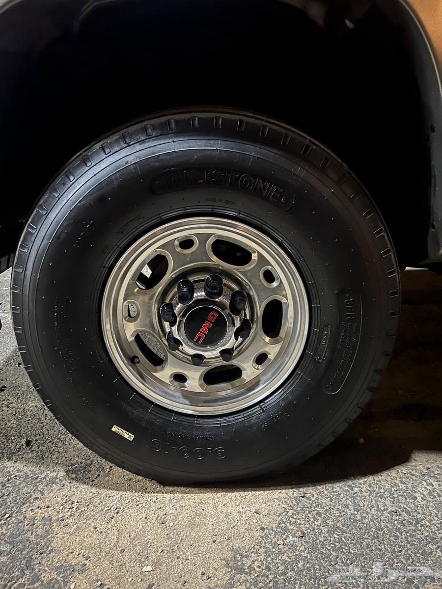 جنوط جمس 8 مسمار اصلي مع كفرات بالون 16 90064567947252354110