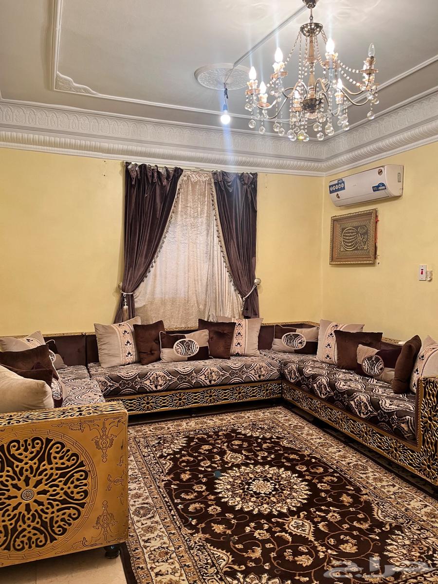 Complete living room set for sale, used gently, reason for sale: moving to a new house64410880795394112
