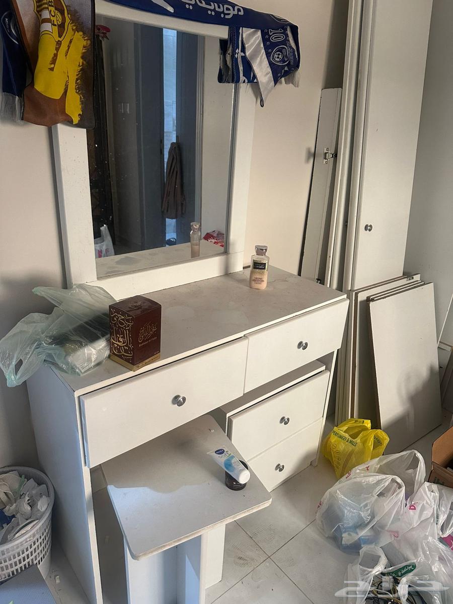 غرفة نوم للبيع مستعجل64411324710659111