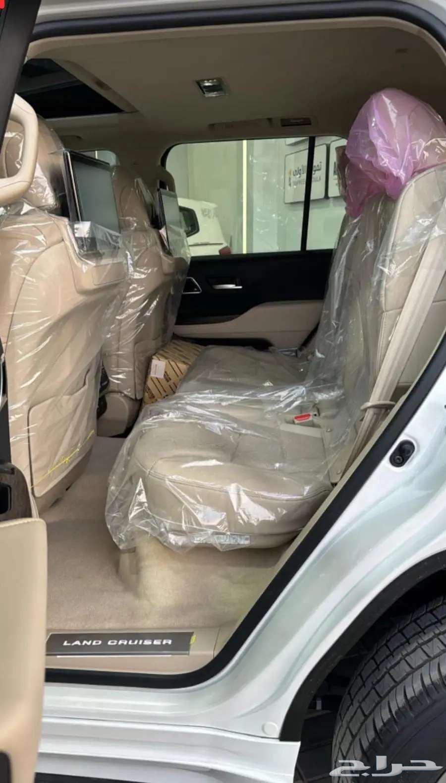 تويوتا لاند كروزر VXR فل بريمي 2024- 369.00064562431547266113