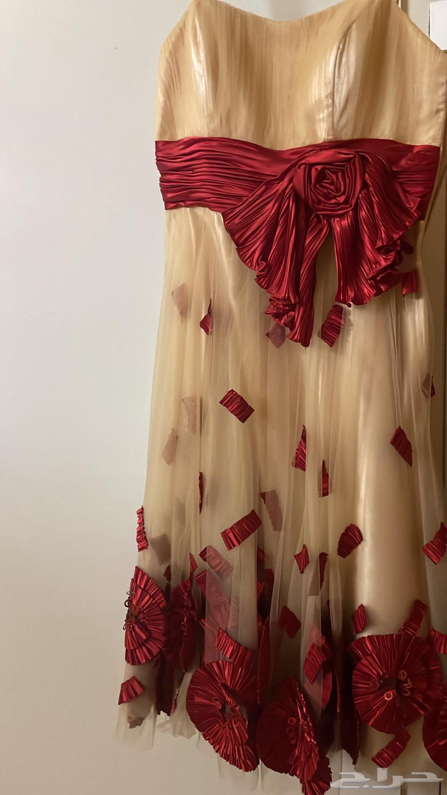فستان انيق للبيع استخدام مره وحده64405750255875111