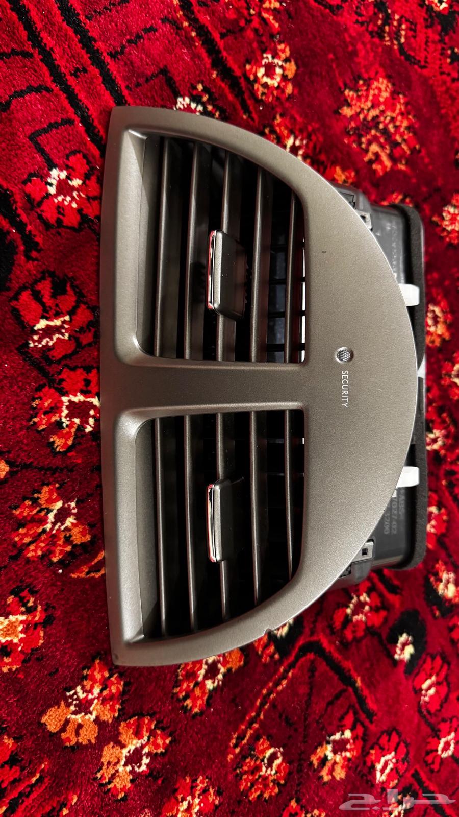 للبيع ريش مكيف للكزس 350 من موديل 2007 الى 200964560276585473111