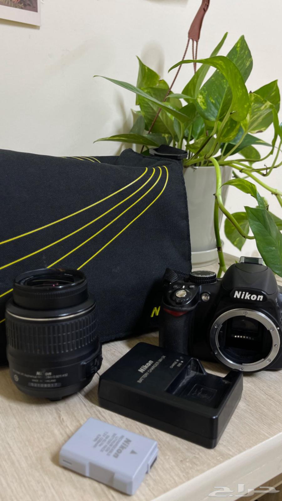 كاميرة نيكون D310064406751122689110