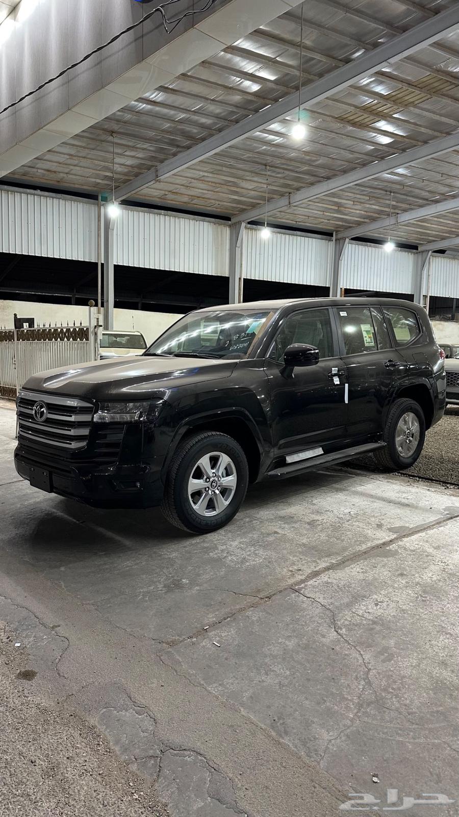 جي اكس ار (L1) سعودي بنزين 2025 اسود -ابيض64568838229506110