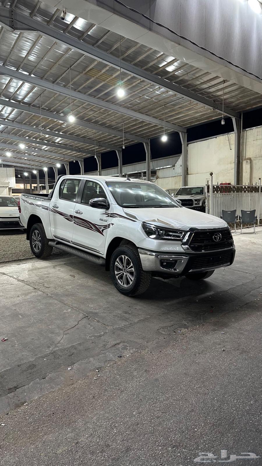 هايلوكس بنزين سعودي قير عادي 202564568865717379110