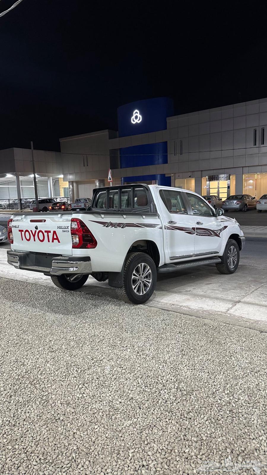 هايلوكس بنزين سعودي قير عادي 202564568865717379113