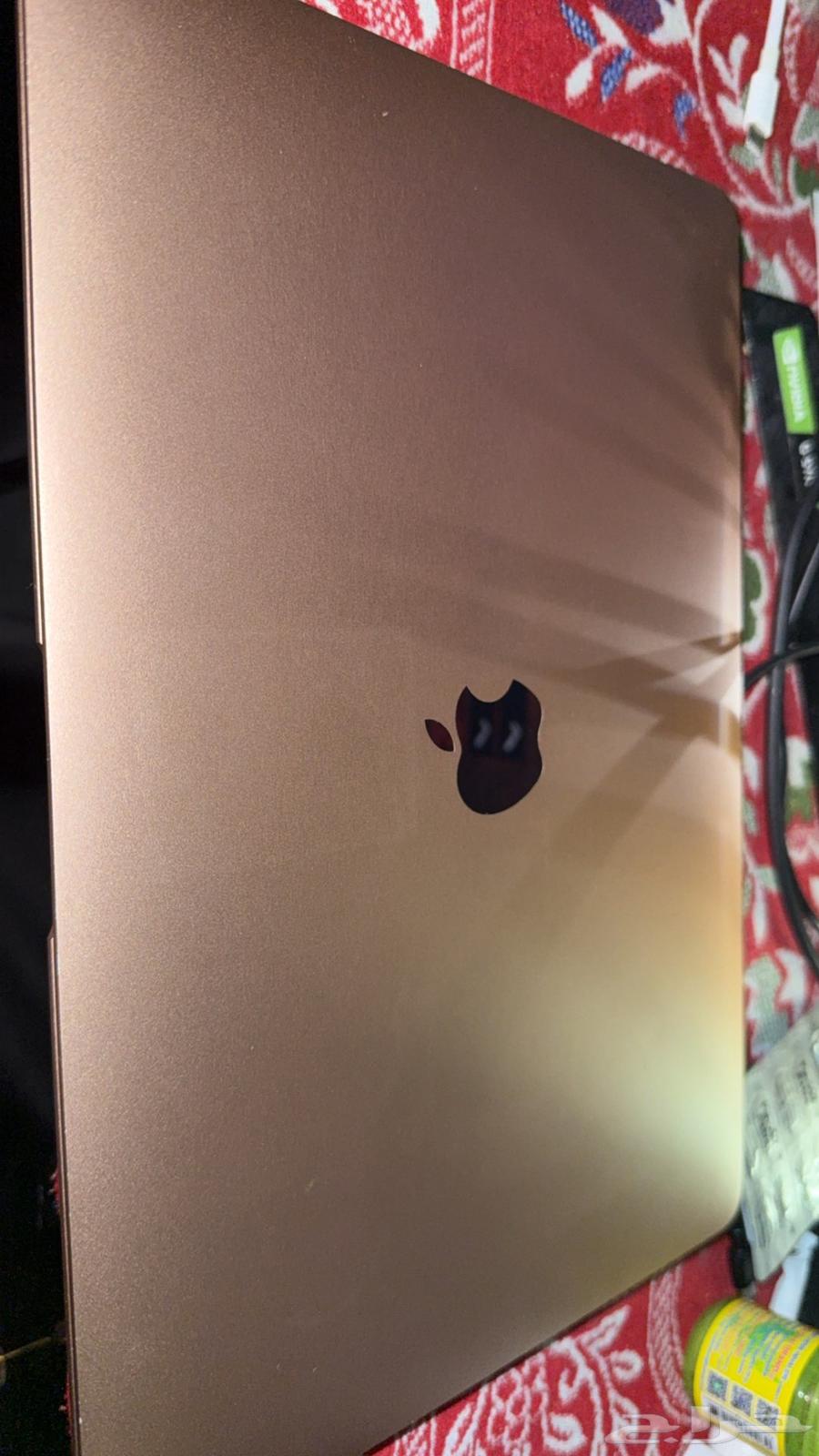 Macbook air ماك بوك اير64412022698370112