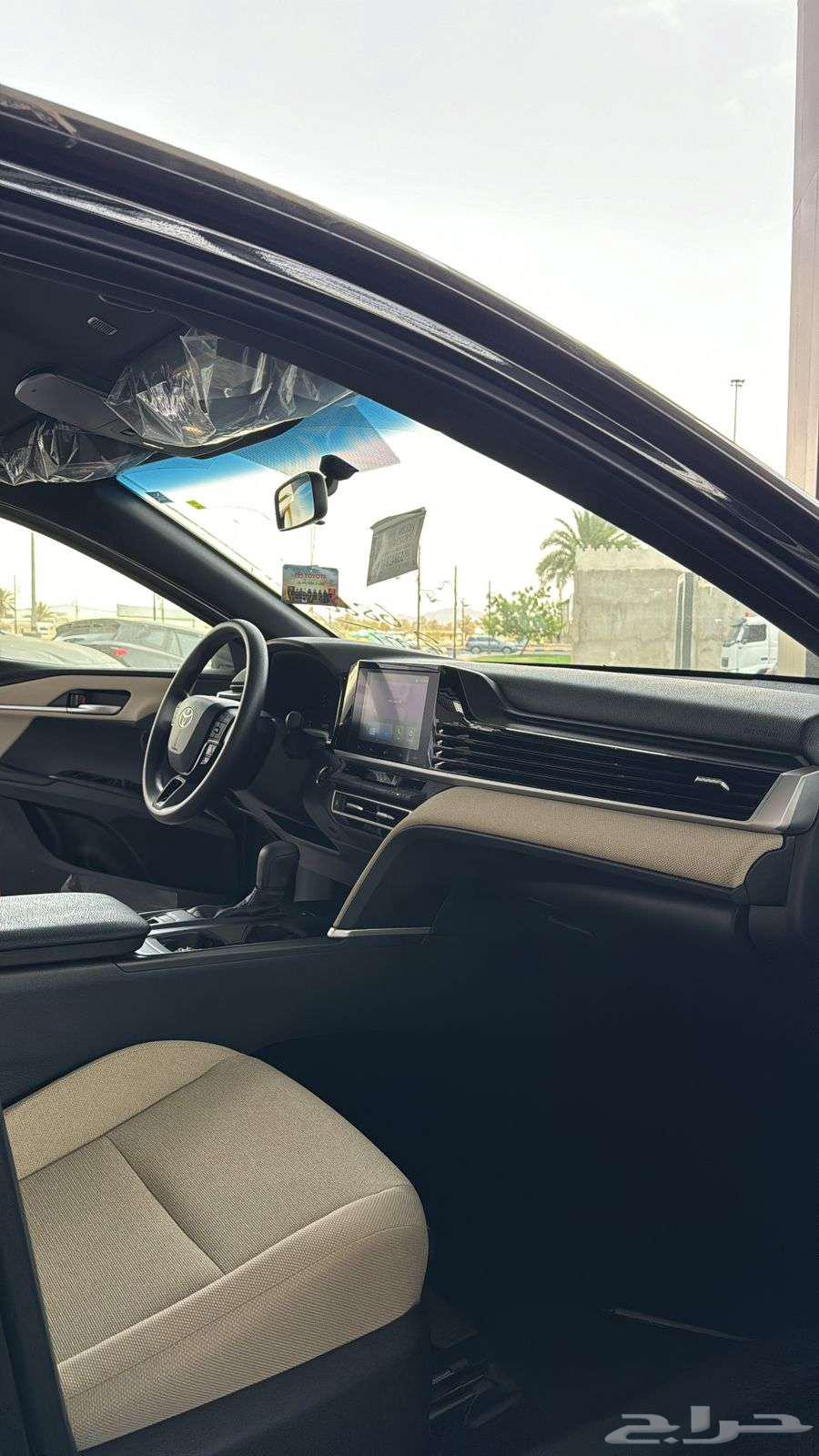 تويوتا كامري Eستاندر بنزين سعودي2025-121.50064567059712131113