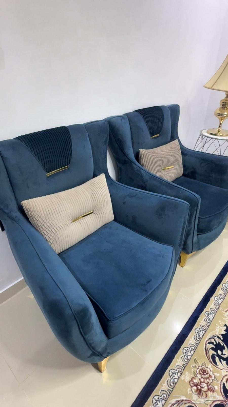 كنب مجلس نظيف جدا للبيع استخدام خفيف جدا64410391487106112