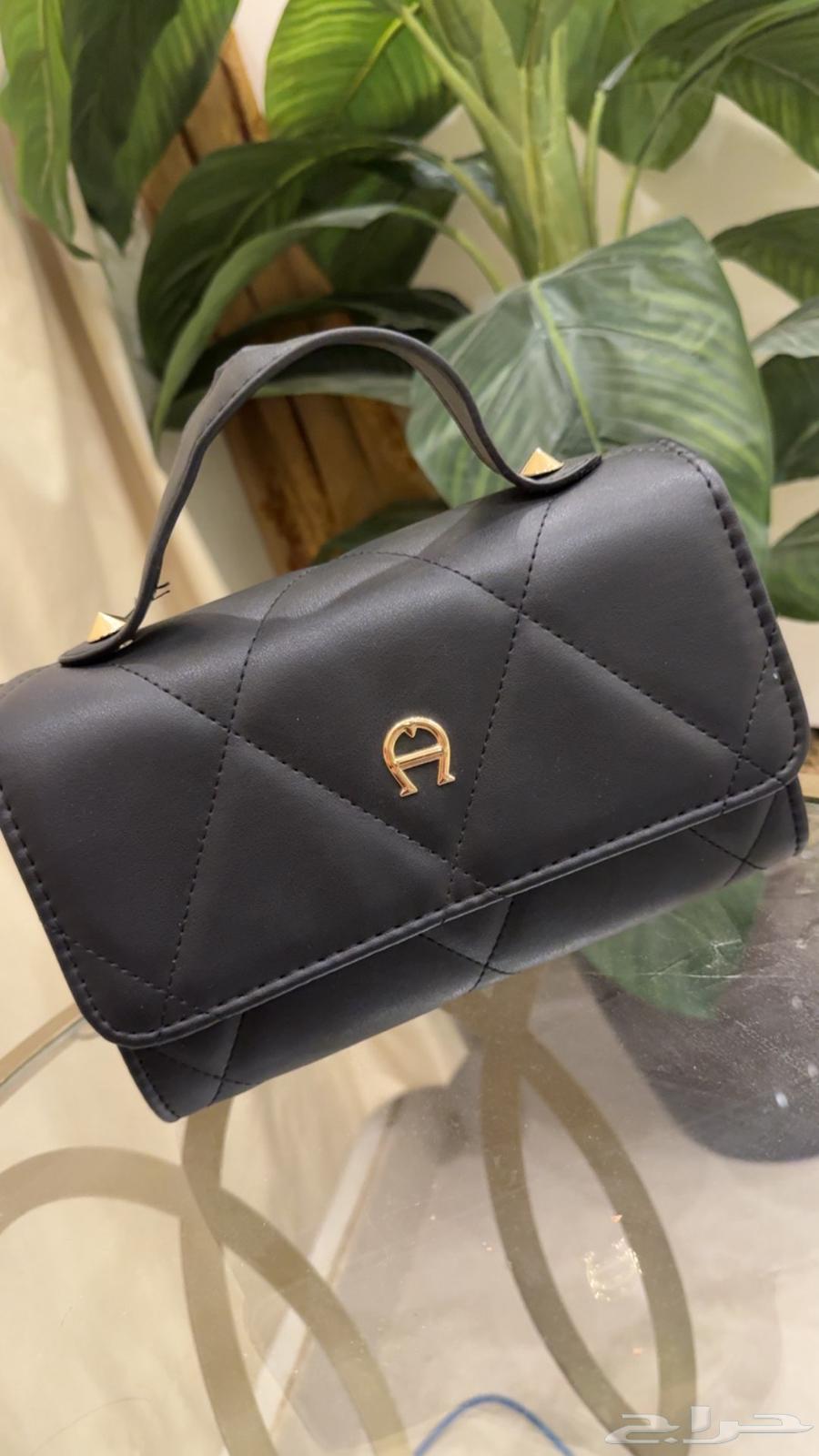 شنط نسائيه جديد واستعمال نظيف64413599570817111