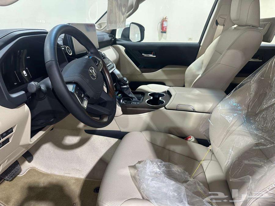 تويوتا لاندكروزرGXR.L5رادارالساير باقل سعر ونظام الدفعتين64561179858178113