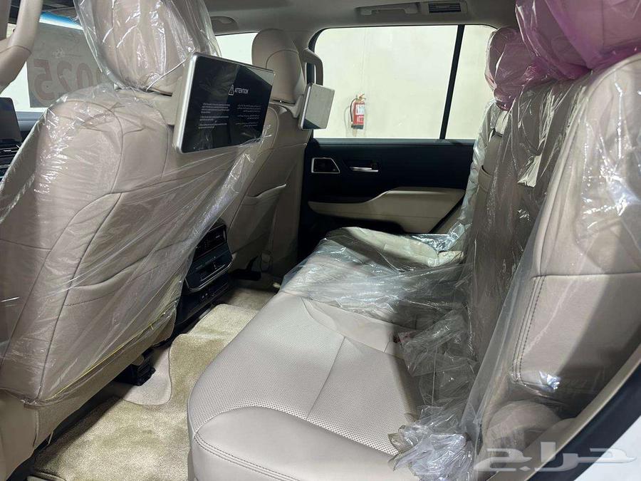 تويوتا لاندكروزرGXR.L5رادارالساير باقل سعر ونظام الدفعتين64561179858178114