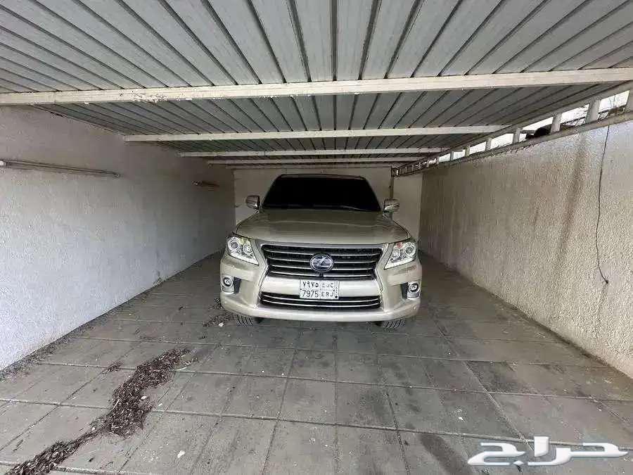 جيب لكزس سعودي ( 2014 ) LX 570 DD فل كامل64568961347330110
