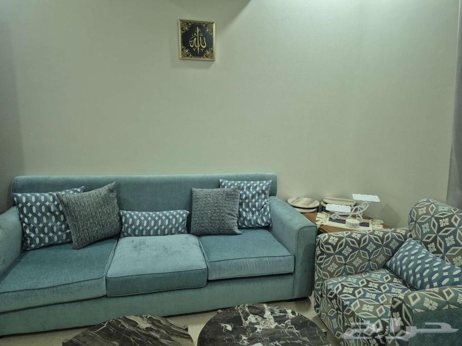 مجلس كنب نضيف للبيع64407852899969111