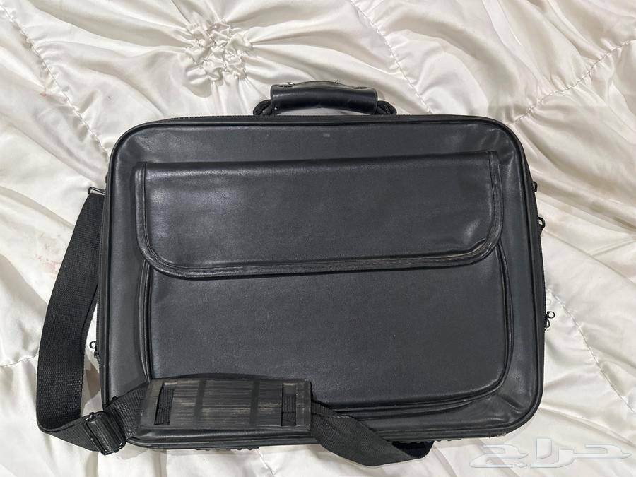 شنطة لابتوب64410130109698110