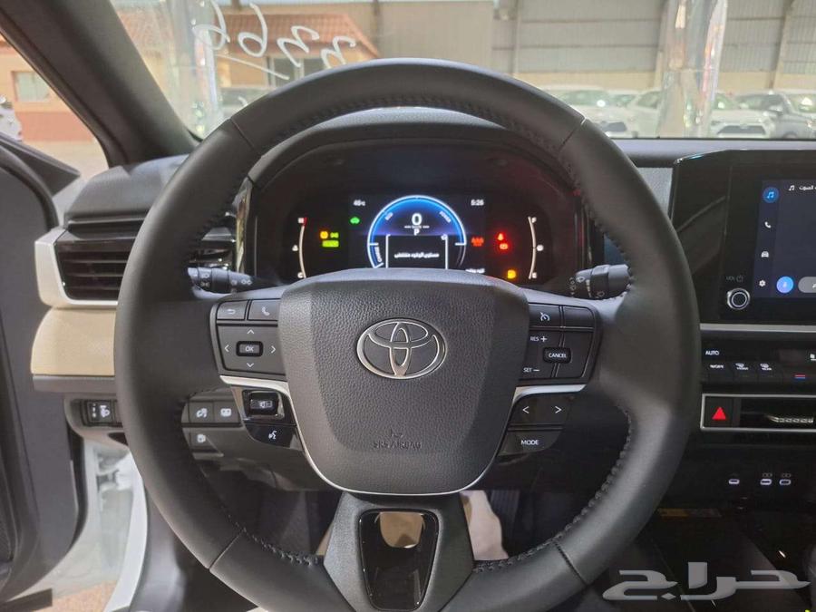 تويوتا - كامري ال اي هايبرد - 2025 LE HEV جديد64570352864641114