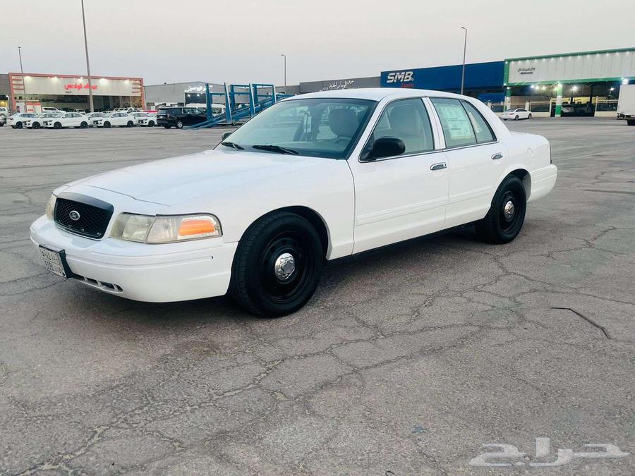 فورد فكتوريا 2012 ماشي 99 الف حكومي( الجبيل )64567614313346111