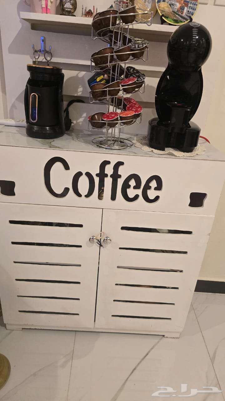 Furniture including TV stand, tree, and cabinet64418417525249113