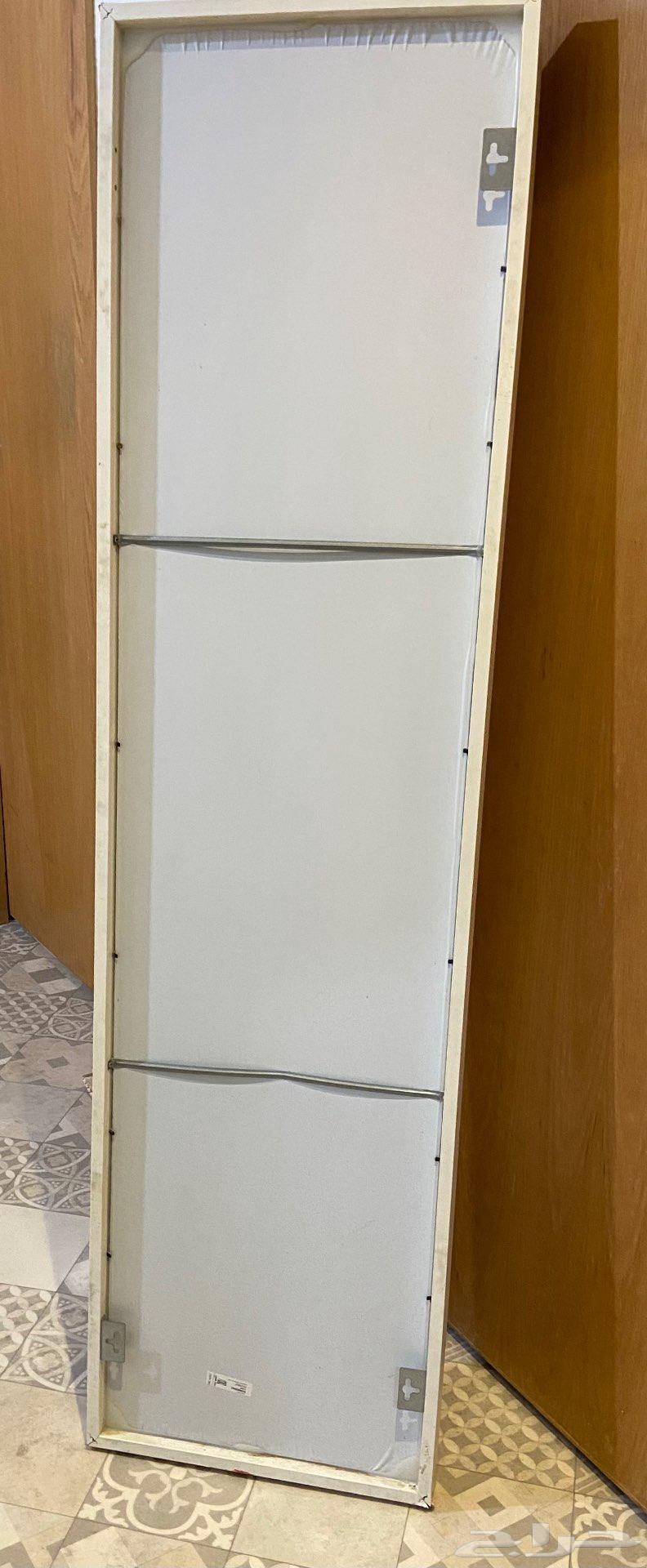 للبيع مرايا من إيكيا وسجادة مجلس ممتازة64413772107650114