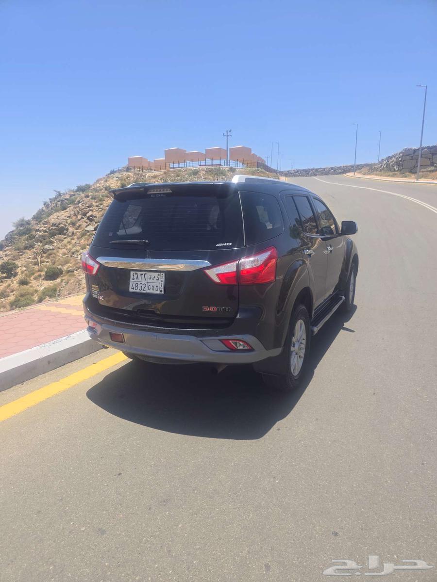 Isuzu64569753716866112