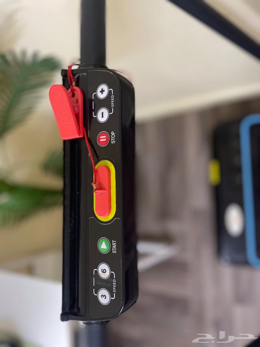 للبيع جهاز سير مشي كهربائي بحالة ممتازة - سعر قابل للتفاوض64413366261761112